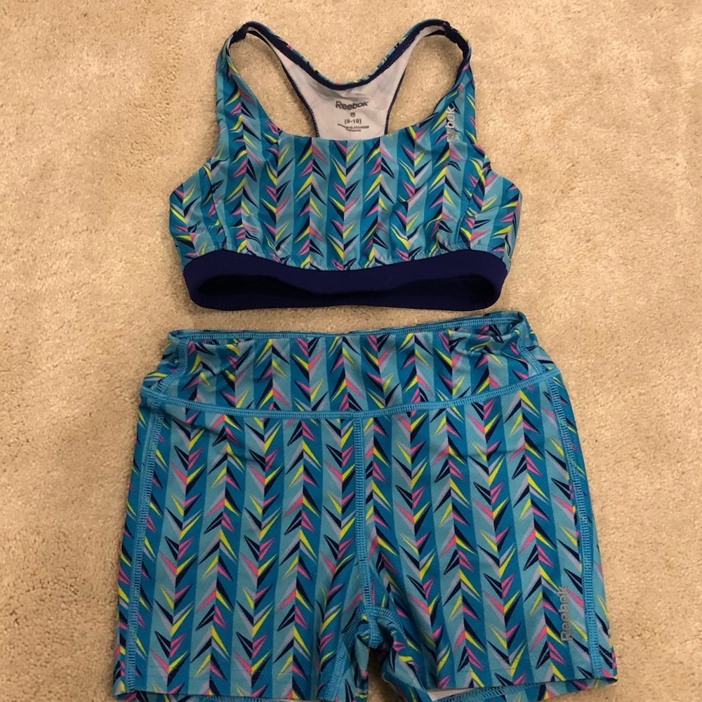 !❤️ 3/$18 ❤️ Reebok active wear set